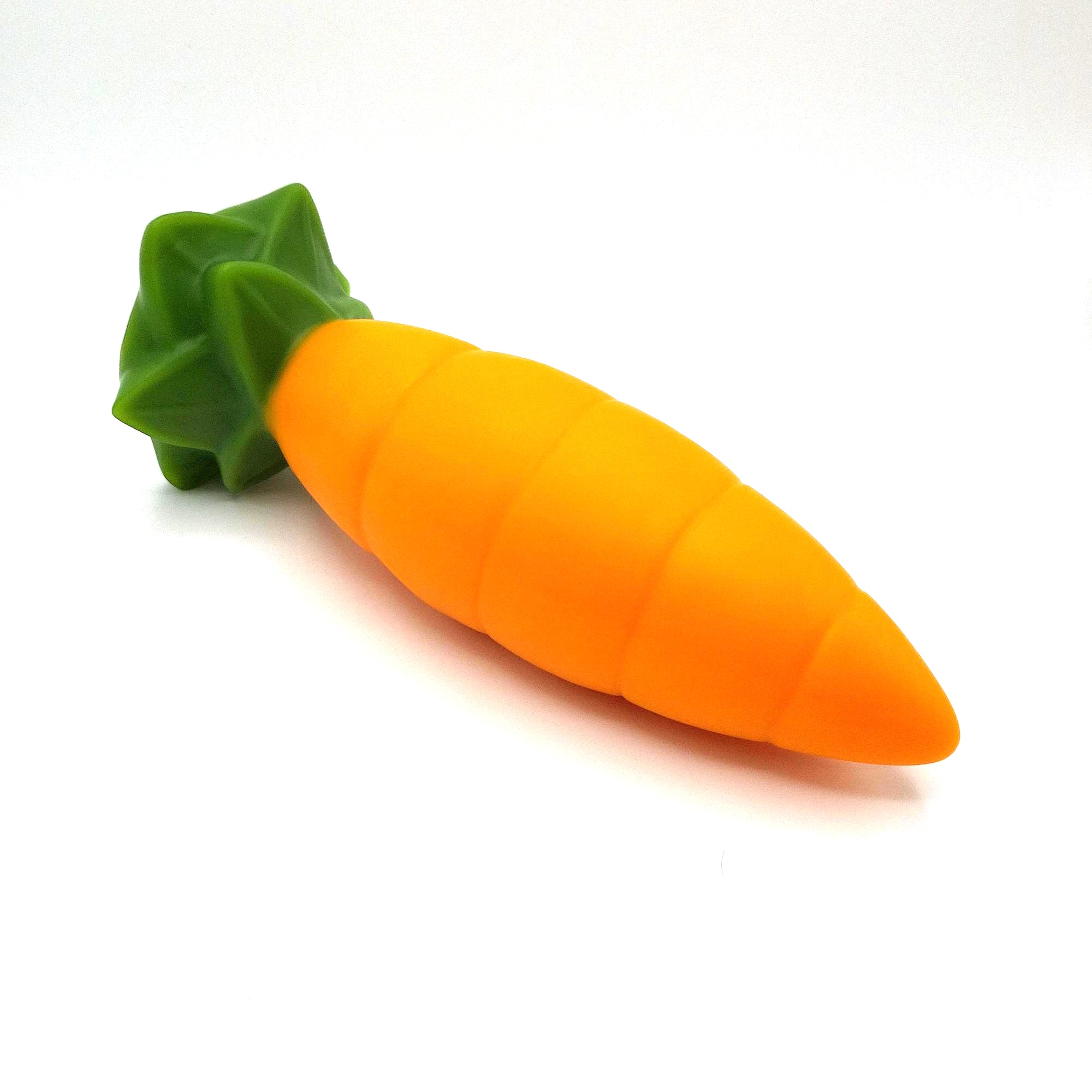 Large Carrot - 8540